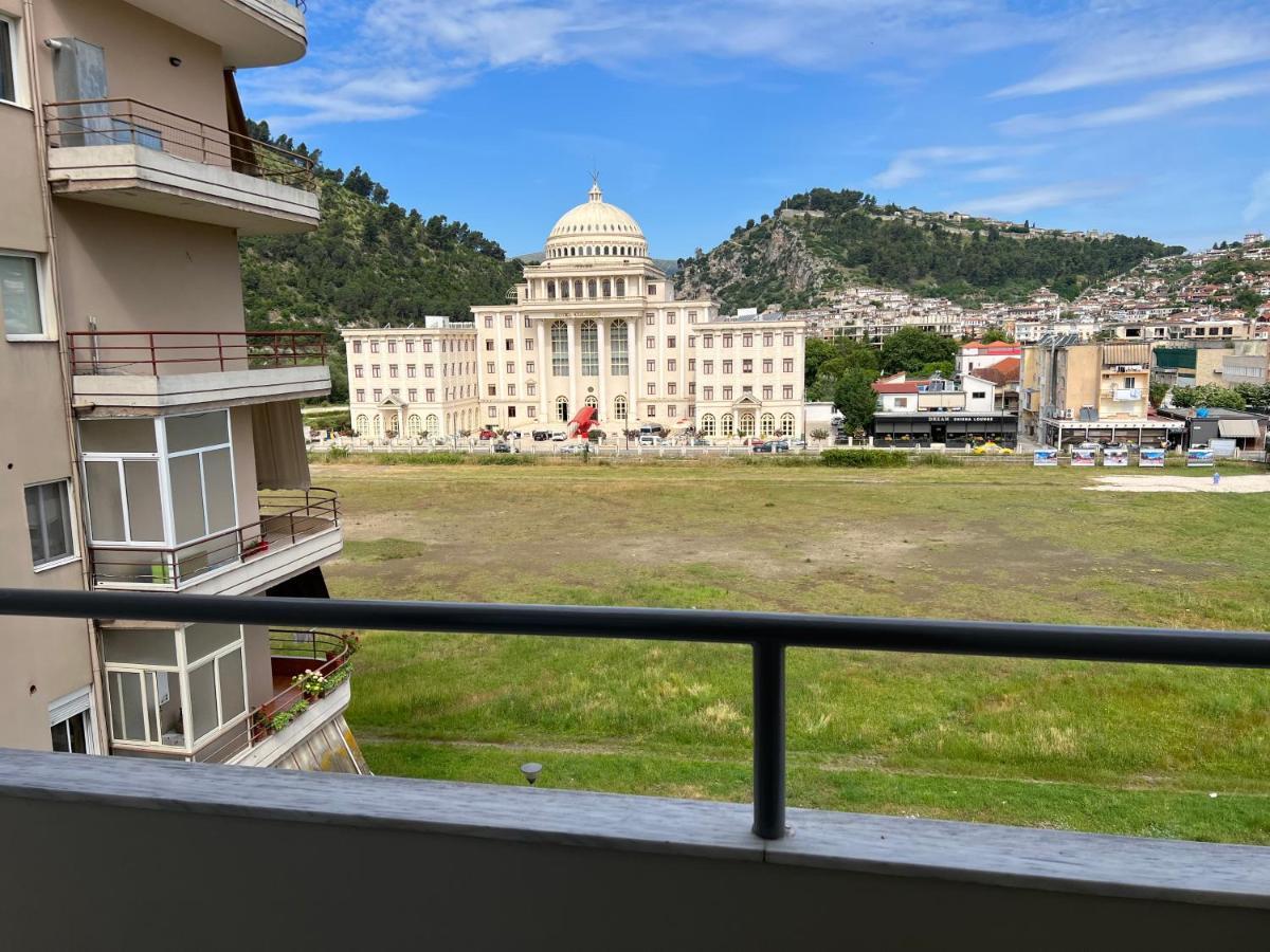 Entire Apartment Castle View Berat Exterior photo