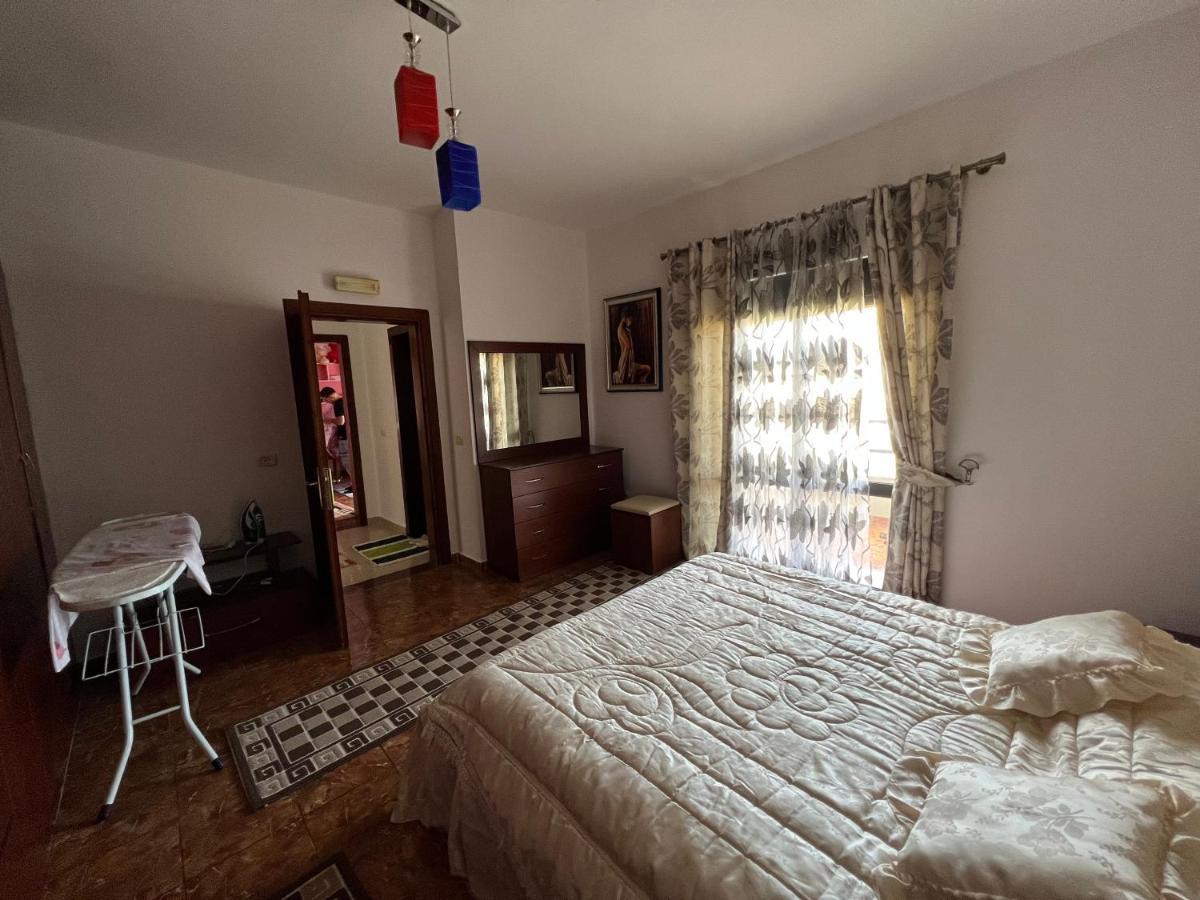 Entire Apartment Castle View Berat Exterior photo