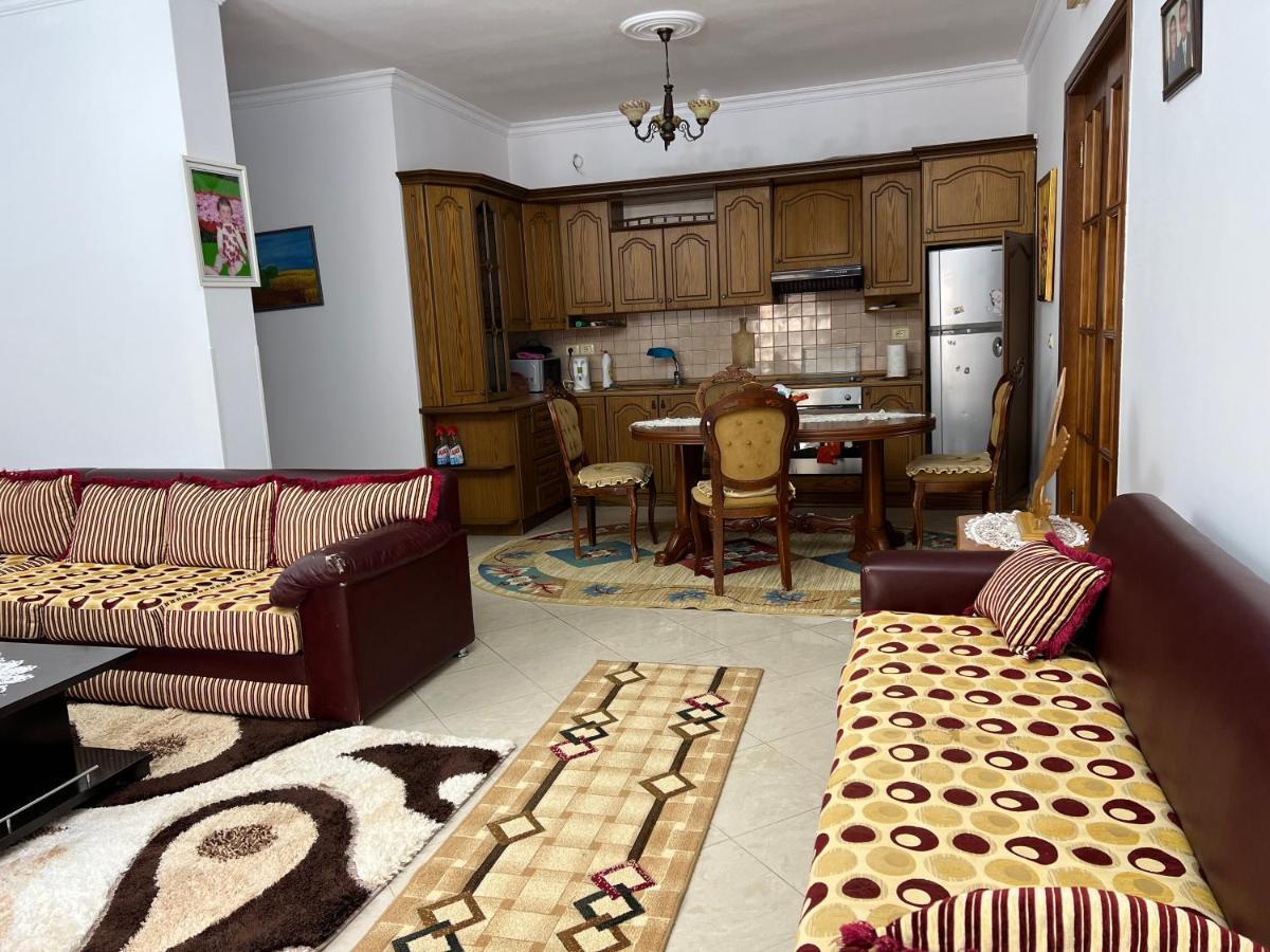 Entire Apartment Castle View Berat Exterior photo